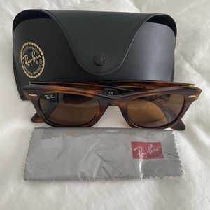 Ray-Ban Wayfarer RB 2140